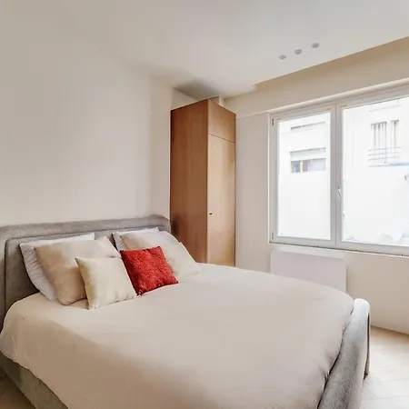 Montmartre Sacre-coeur Apartment